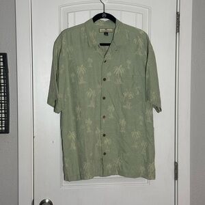 Tommy Bahama Green Palm Print Camp Button-Down Shirt Size Medium